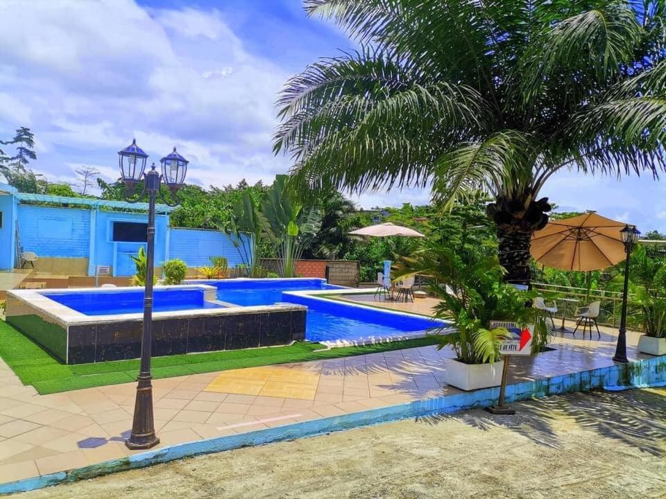 Mont Bleu Hotel 利伯维尔 外观 照片