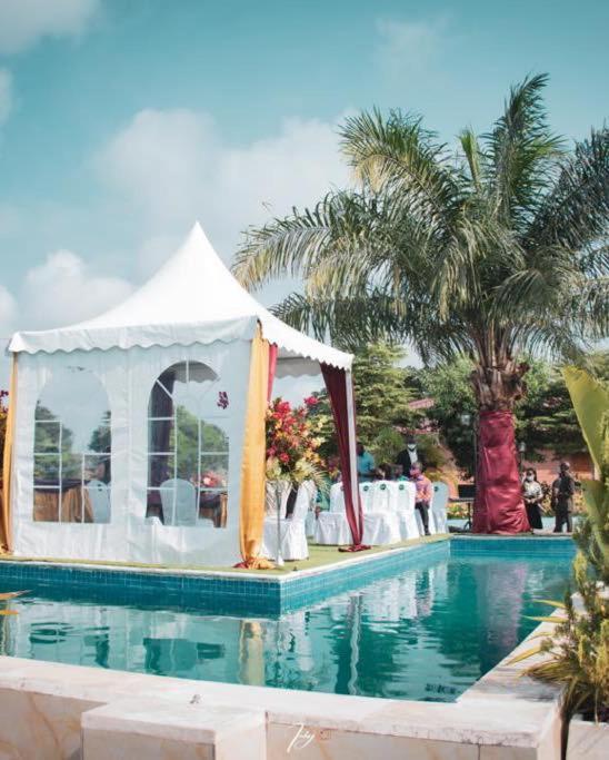 Mont Bleu Hotel 利伯维尔 外观 照片